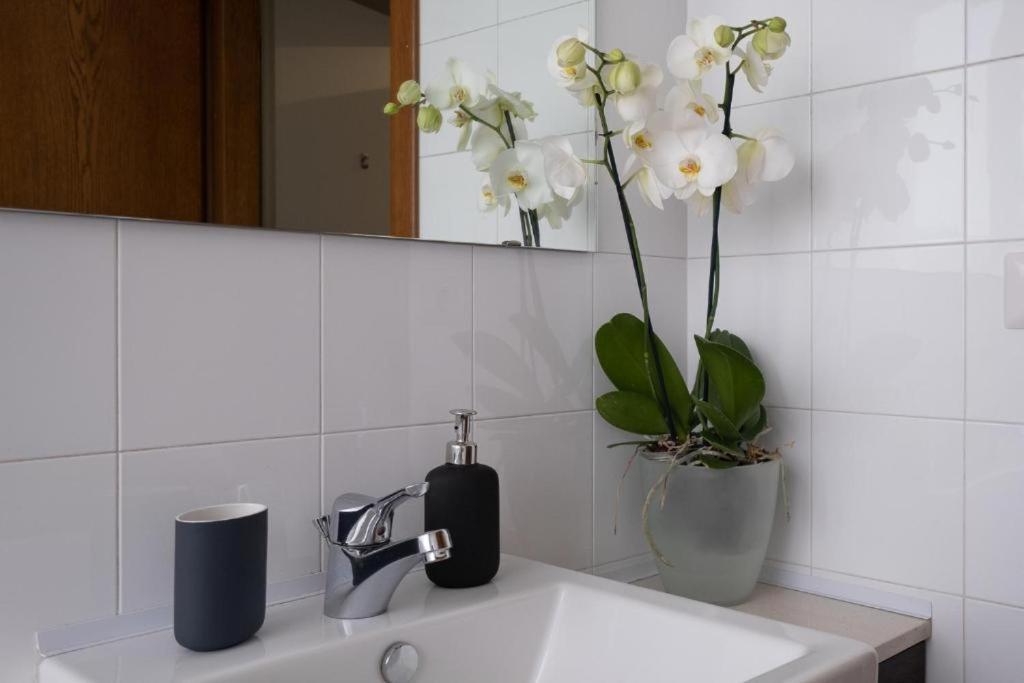 Cute And Cozy Apartment Train Station Bergamo Ngoại thất bức ảnh